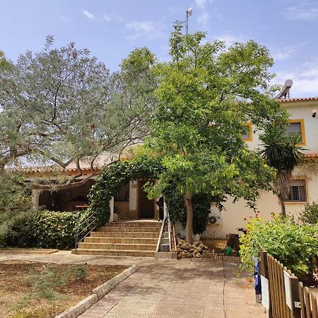 Cortijo Los Conquistadores Lucena Del Puerto Екстер'єр фото